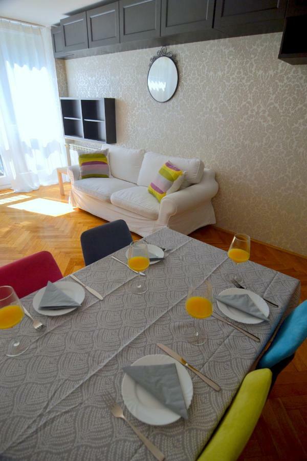 Sloneczny Apartament Grzybowska Warsaw Exterior photo